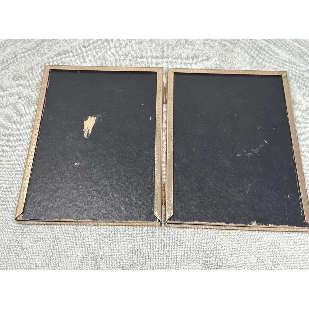 Vintage Gold‎ Tone Metal Folding Double Picture Frame Beaded Edge 5x7